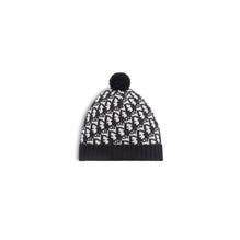 25DOB701I099C540 - Dior Oblique Pompom Beanie - 540 Bleu Marine