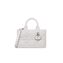 S5573PWHPM19G - Mini Dior Book Tote - 19G Gris Tendre